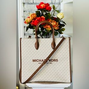 Michael Kors Logo Print Tote in White and Tan